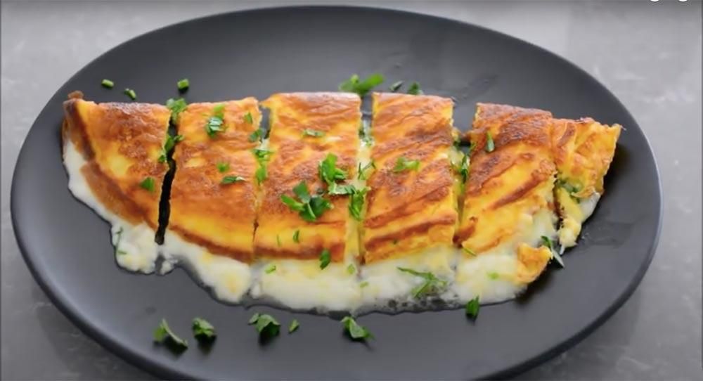 Kaşarlı Omlet