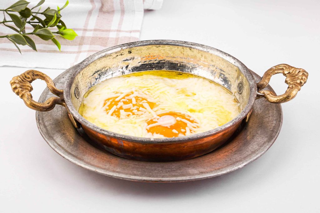 Kaşarlı Sahan Yumurta